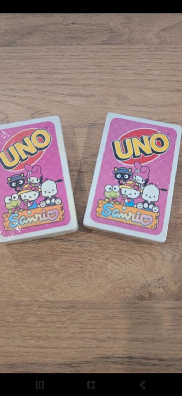 Uno Hello Kitty SANRIO neuf - photo numéro 2