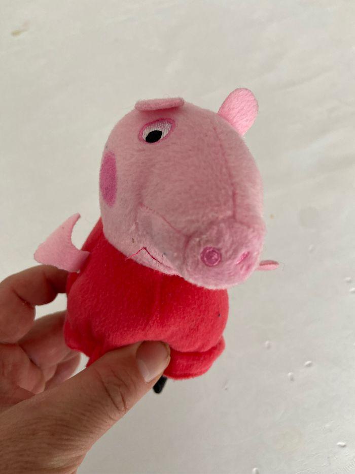 Peluche Peppa Pig - photo numéro 3