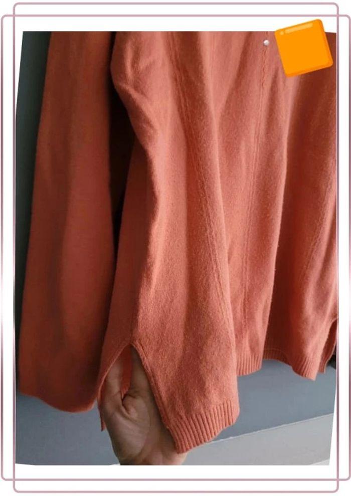 🌻Pull col rond taille M/L orange corail - photo numéro 4