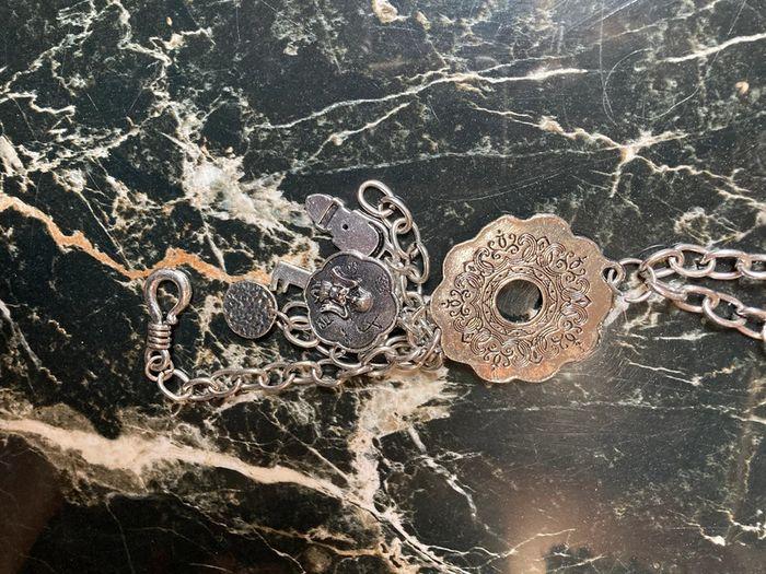 Collier pendentif neuf - photo numéro 2