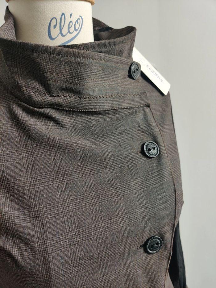 NEUVE Veste marron et noire T40 - photo numéro 2