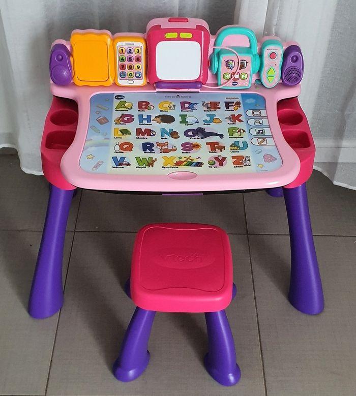 Bureau interactif VTech en parfait état - photo numéro 1