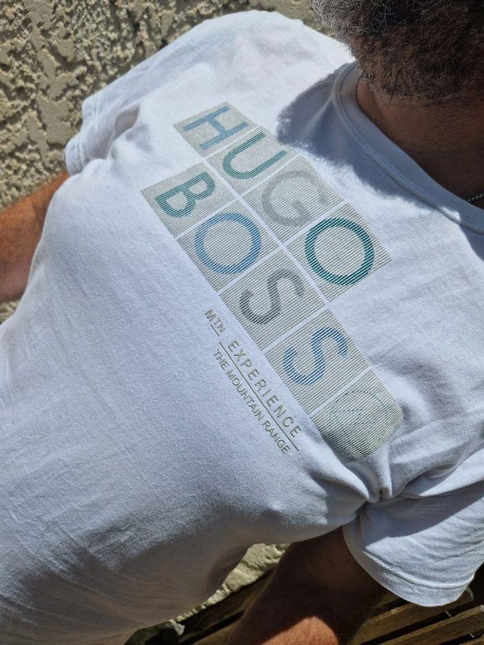 TEE shirt Hugo boss XXL - photo numéro 1