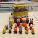 Super lot Peppa Pig avec bus jaune