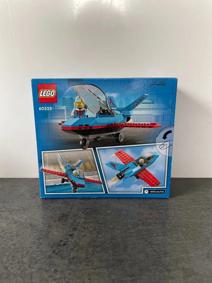 LEGO City 60323 L’avion de voltige - photo numéro 2