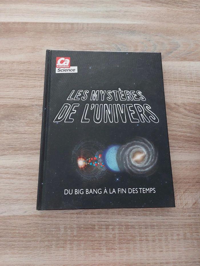 Livre Les mystères de l'univers - photo numéro 1