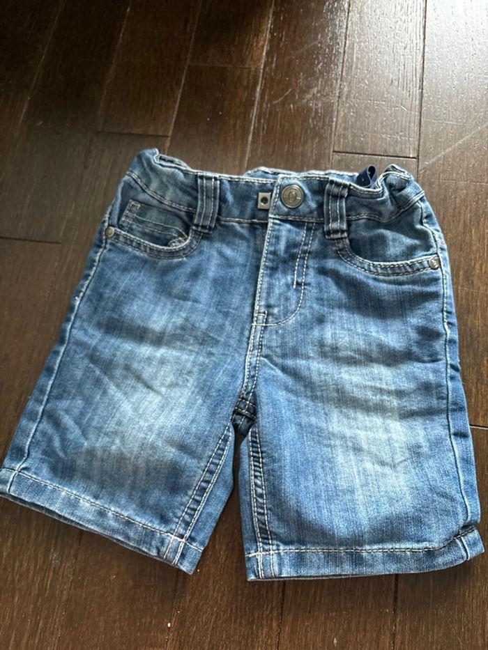 Short jeans 3 ans - photo numéro 1