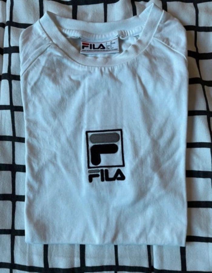 T-shirt Fila - photo numéro 1