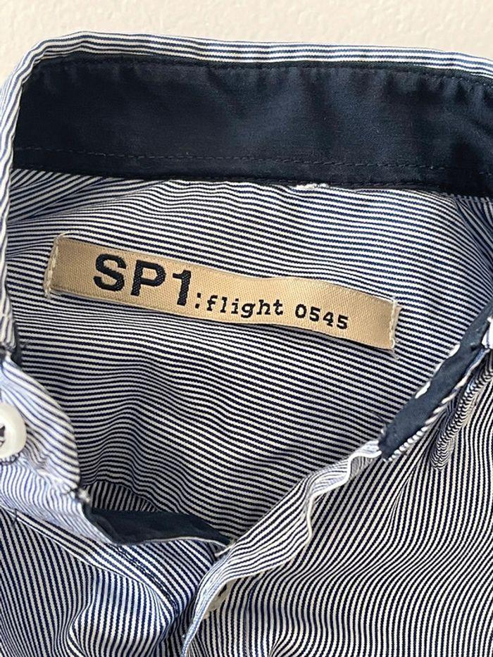 Chemise italienne d’excellente qualité avec logo brodé - photo numéro 3