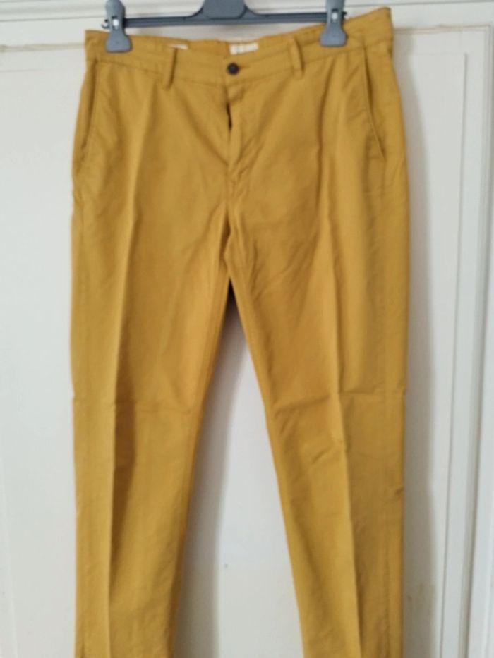 Pantalon Chino moutarde - photo numéro 1