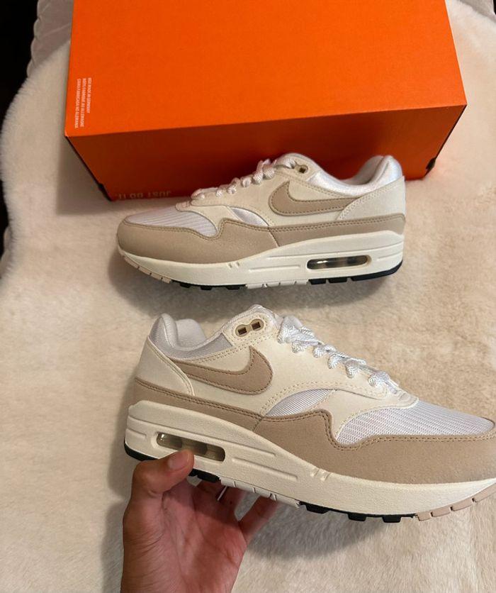 Nike Air Max 1 Pale Ivory - photo numéro 6