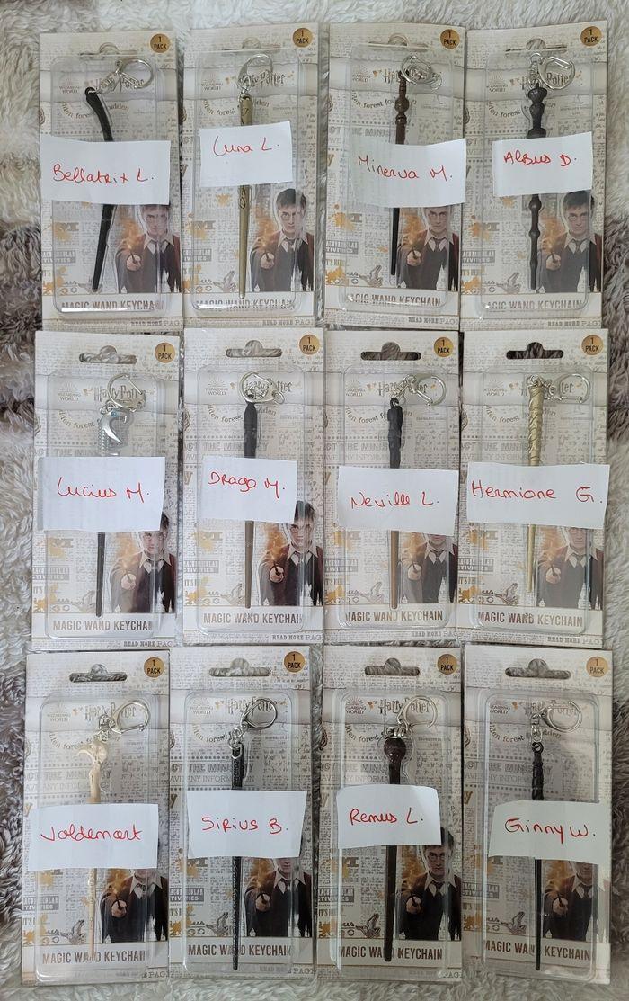 Lot 12 porte clé baguettes Harry Potter - photo numéro 1