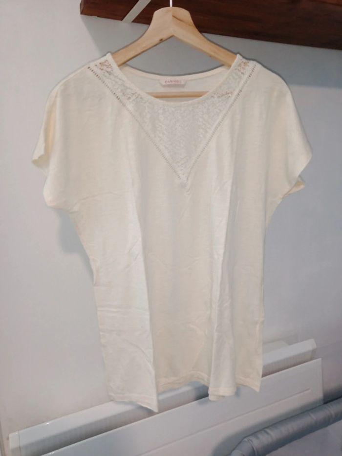 T-shirt Camaïeu neuf/ camiseta nueva color crema - photo numéro 3