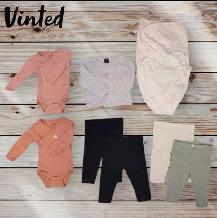 Lots de Vêtements bébé pour filles de 1 à 3 mois+un cadeaux - photo numéro 1