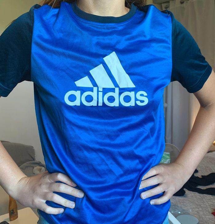 Maillot bleu Adidas - photo numéro 1