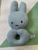 Miffy hochet