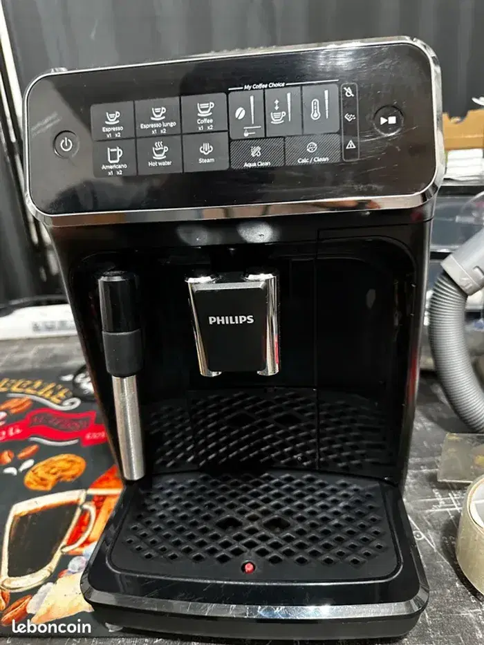 Machine à café Philips 3200 - photo numéro 1