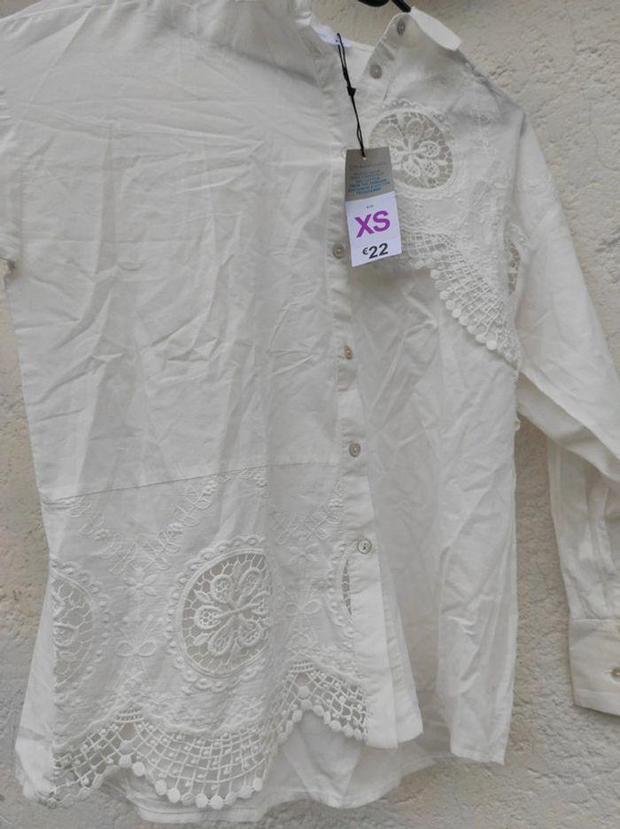 Chemise blanche brodée primark - photo numéro 2