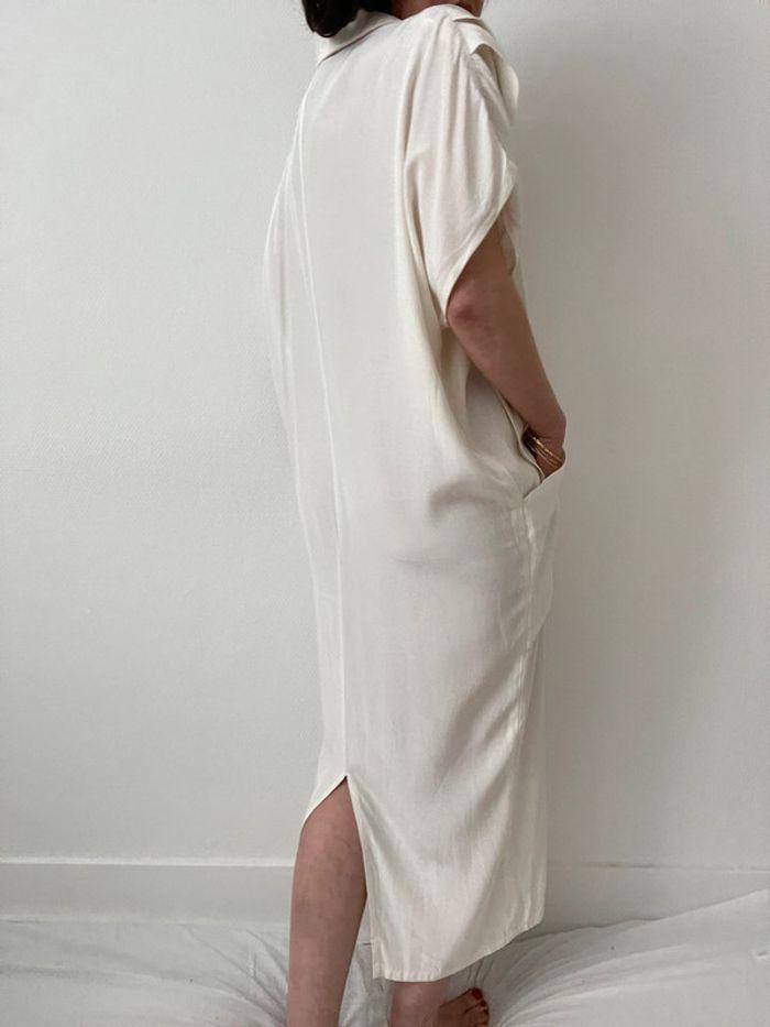 robe ample longue à plis couleur crème - photo numéro 13