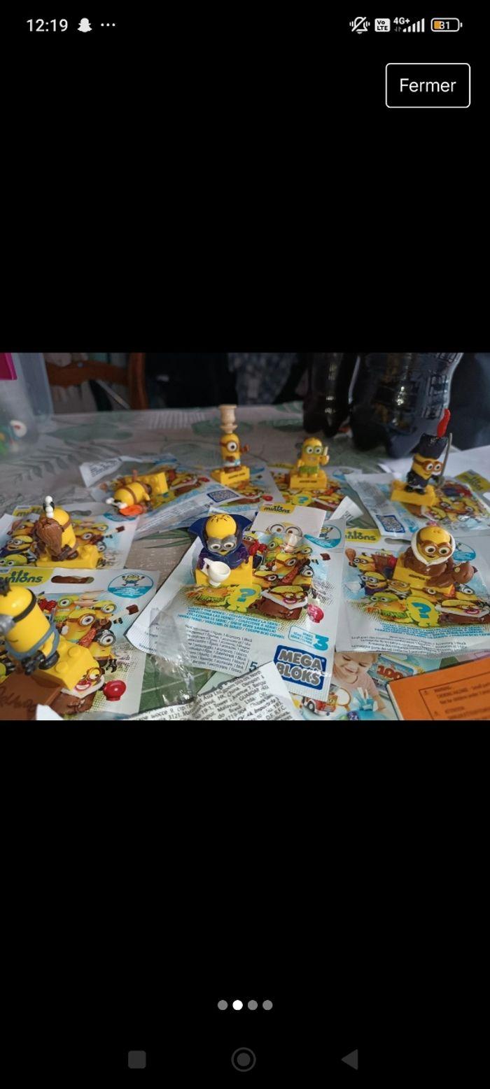 Lots 9 figurine les minions méga bloc - photo numéro 3