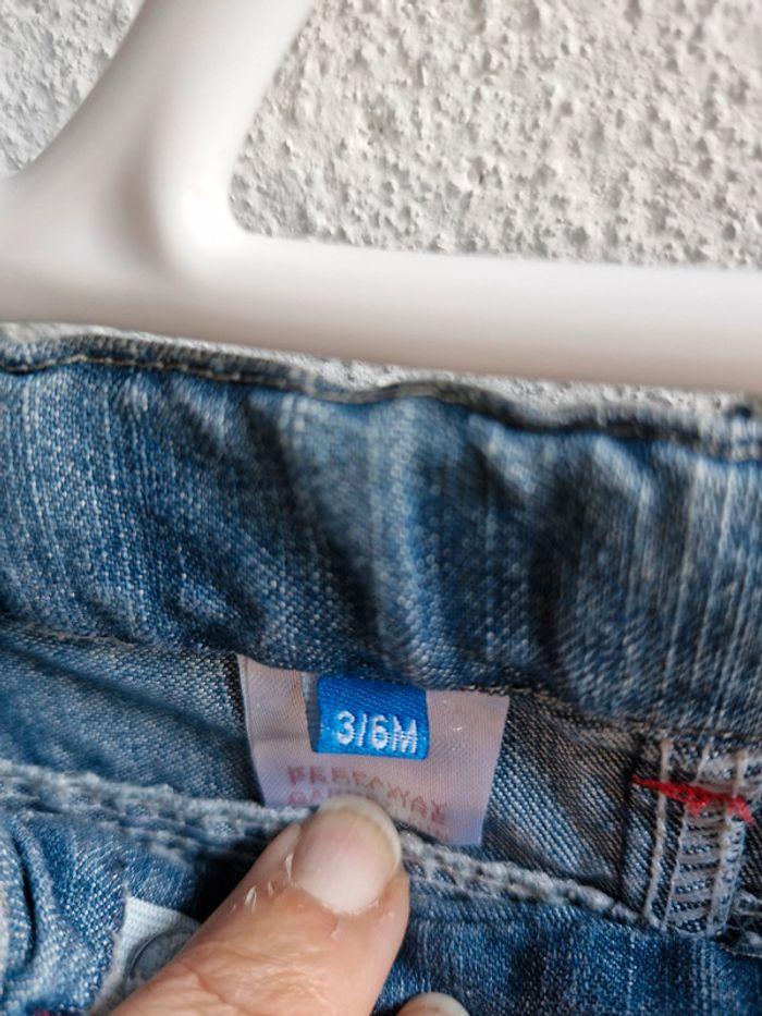 Short 3-6 mois Sans Marque Bleu jean Très bon état - photo numéro 3