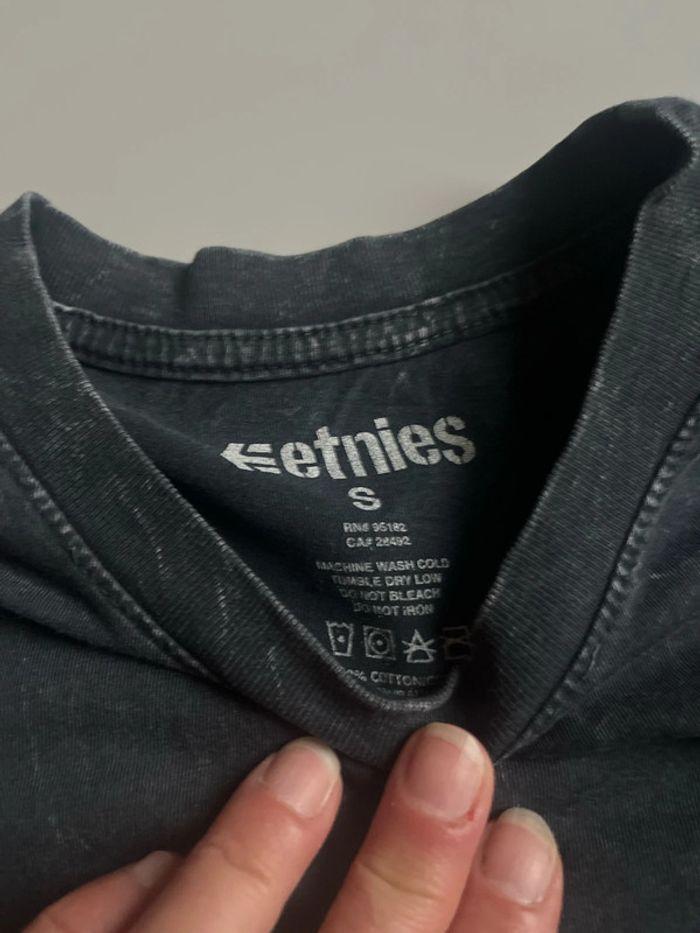 Tee shirt etnies - photo numéro 2