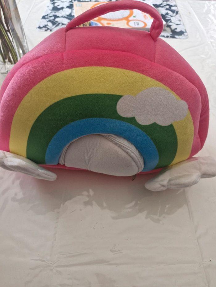 Sac peluche arc en ciel avec 5 peluches licornes - photo numéro 2