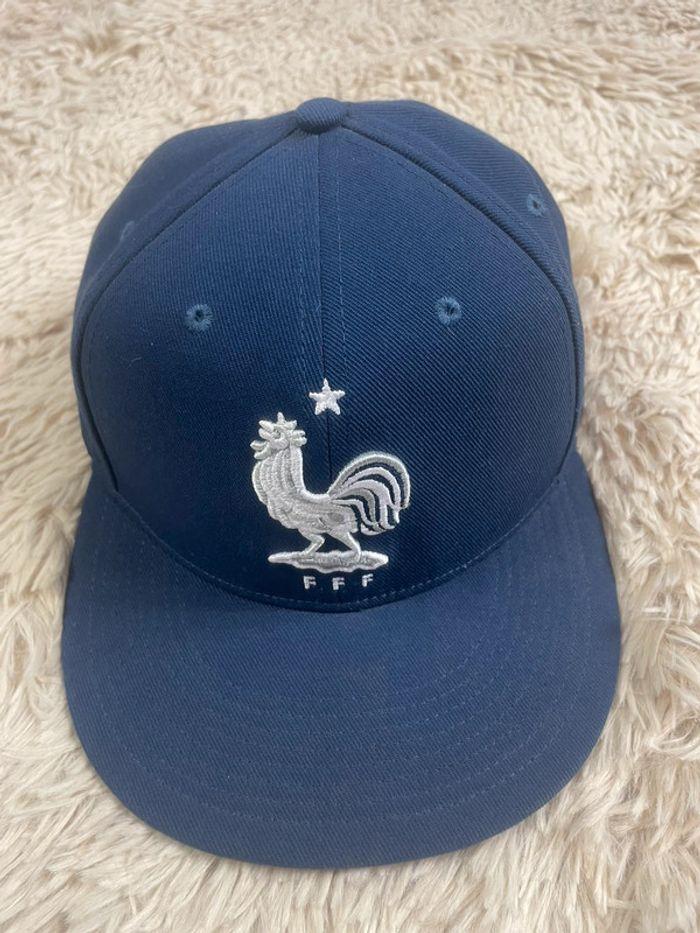 Casquette nike fff équipe de france de football bleu snapback cap - photo numéro 1