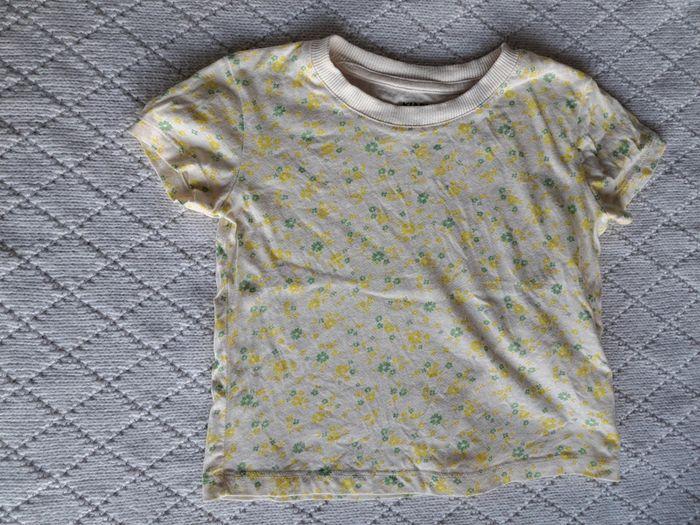 T-shirt fleuri fille 3 ans Kiabi - photo numéro 2