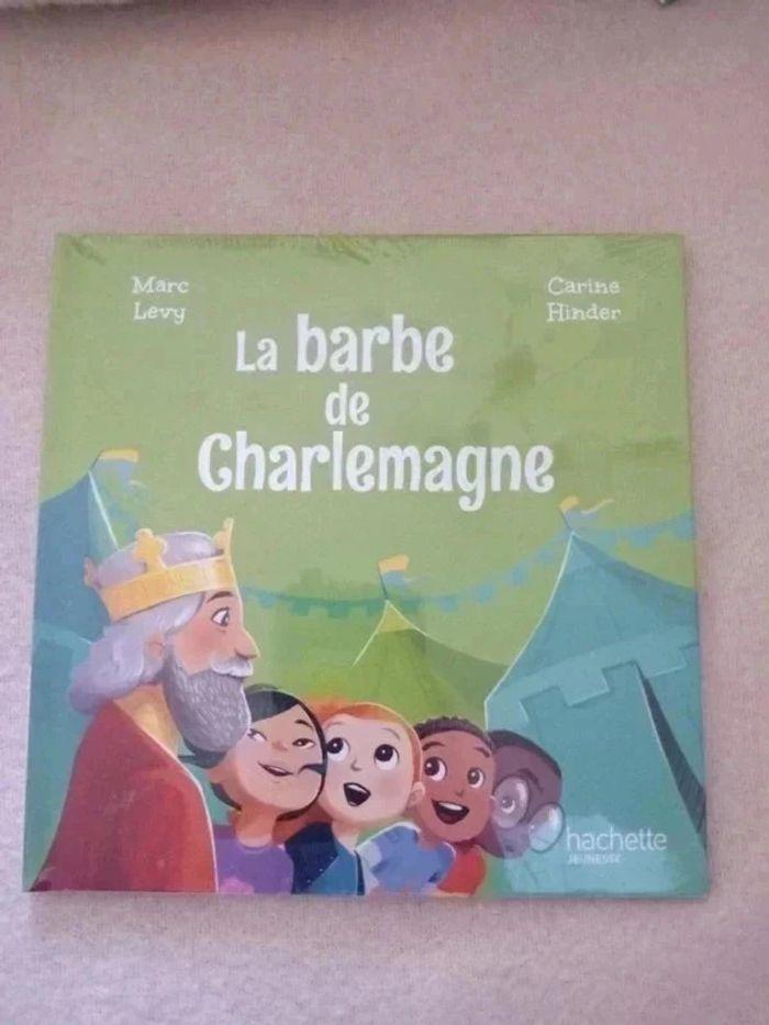 Lot de 3 petits livres 📚 neufs pour enfants encore sous plastiques - photo numéro 2