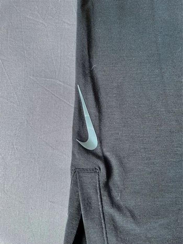 T-shirt Nike Dri-Fit Yoga homme - photo numéro 6