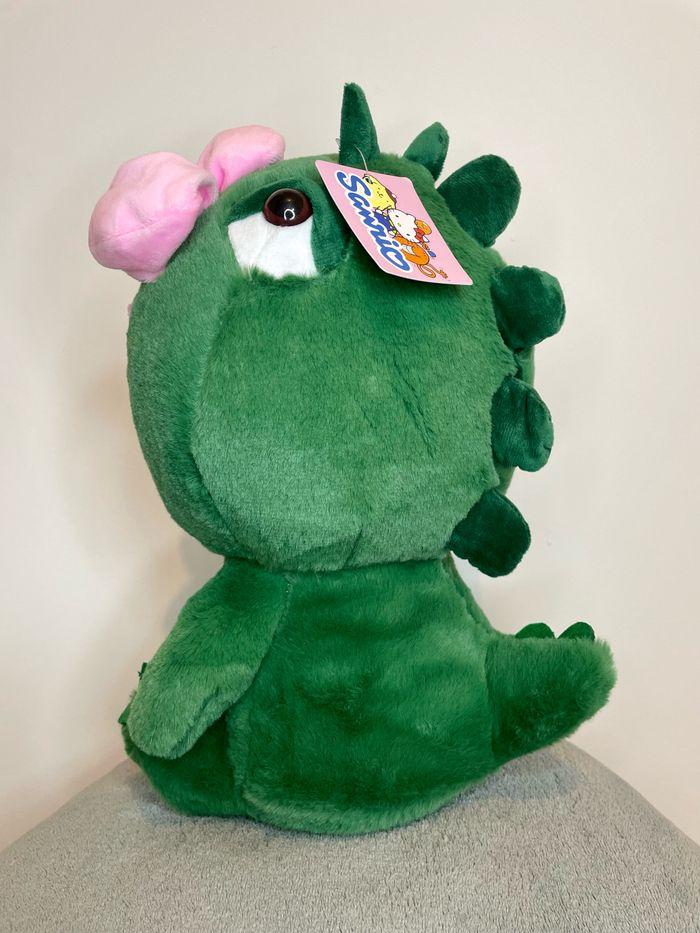 Peluche Sanrio Hello Kitty dinosaure + Calendrier de l’Avent de noël Sanrio - photo numéro 10