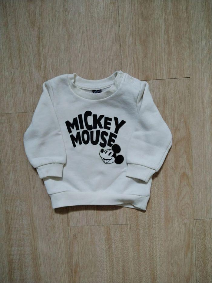 Sweat Mickey 6-9 mois - photo numéro 1