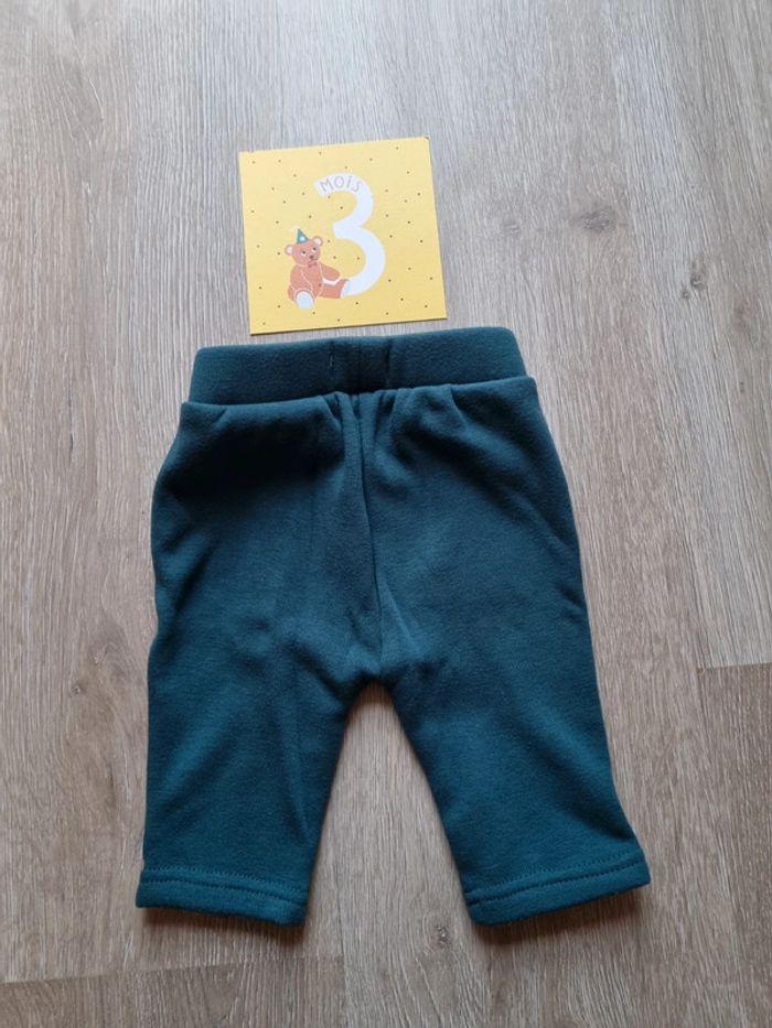 Pantalon 3 mois - photo numéro 2