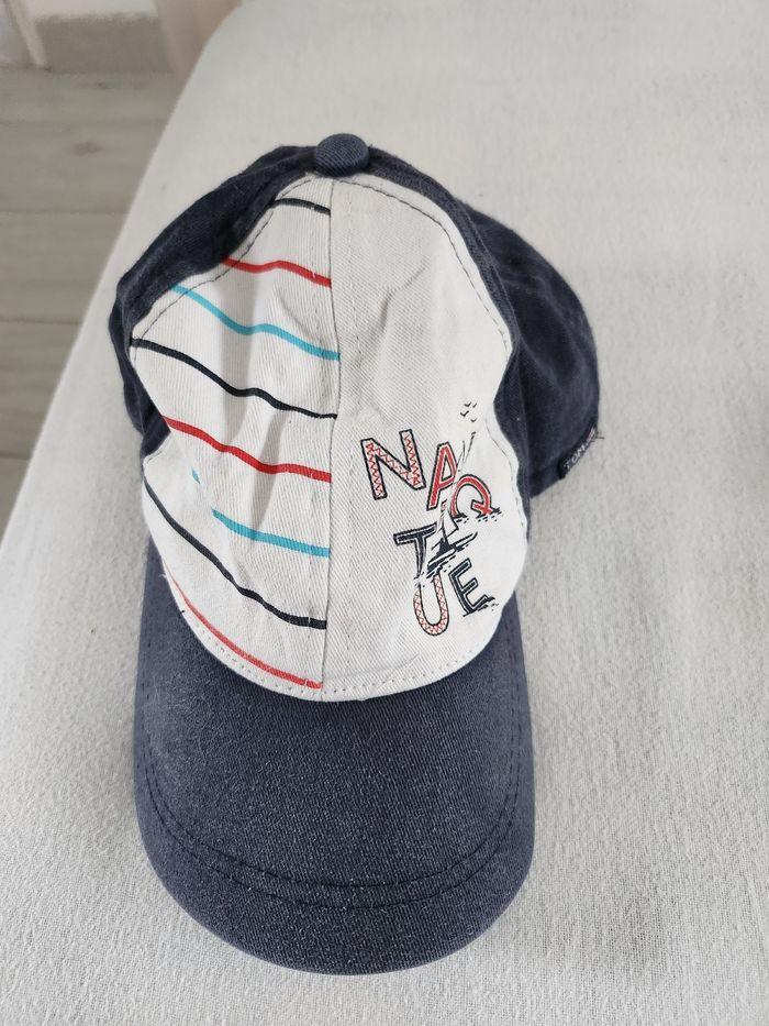 Casquette - photo numéro 1