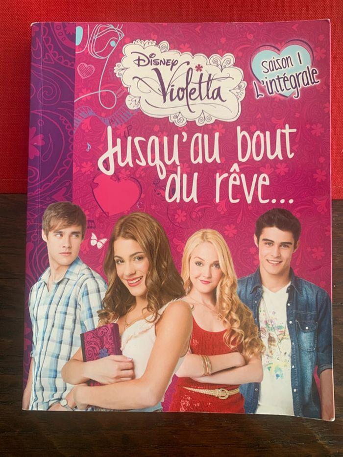 Violetta livre - photo numéro 1