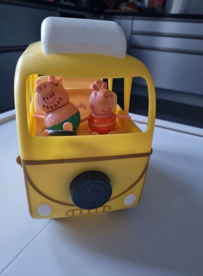 Camping car de plage peppa pig - photo numéro 3