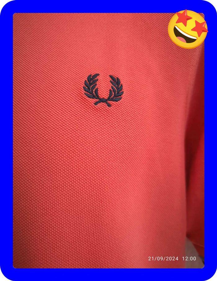 Polo  rouge manches courtes rouge Fred Perry taille l - photo numéro 4