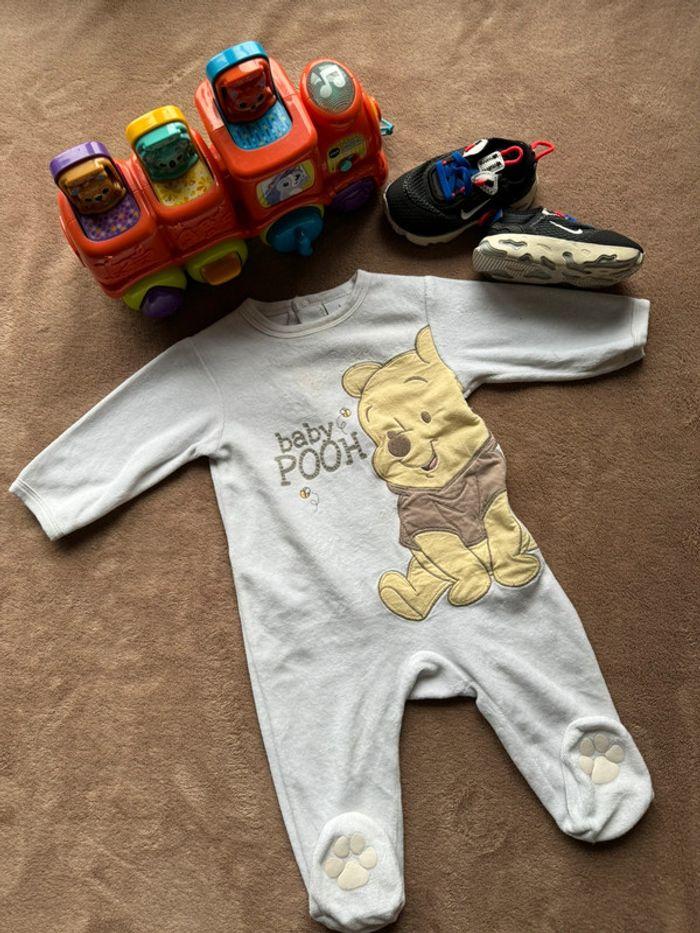 Pyjama Winnie l'Ourson • Disney Baby • Taille 3/6mois 🌺 - photo numéro 1