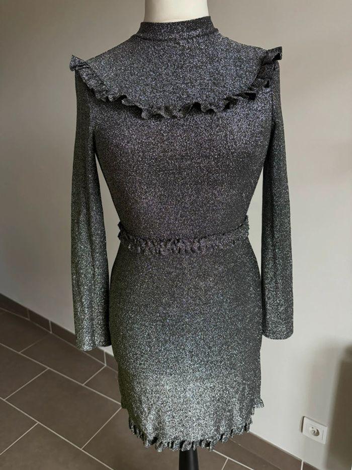 Robe Maje lurex argentée Taille 3 (38/40) 🩶 - photo numéro 1