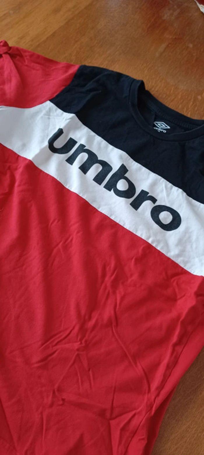 T shirt umbro - photo numéro 1