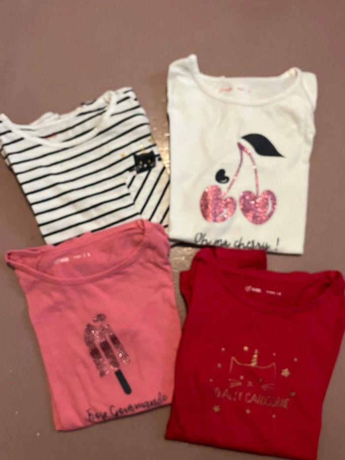 Lot 4 tee shirts fille gemo 8 ans - photo numéro 1