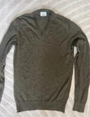 Pull homme Lacoste en laine col V gris pure laine vierge