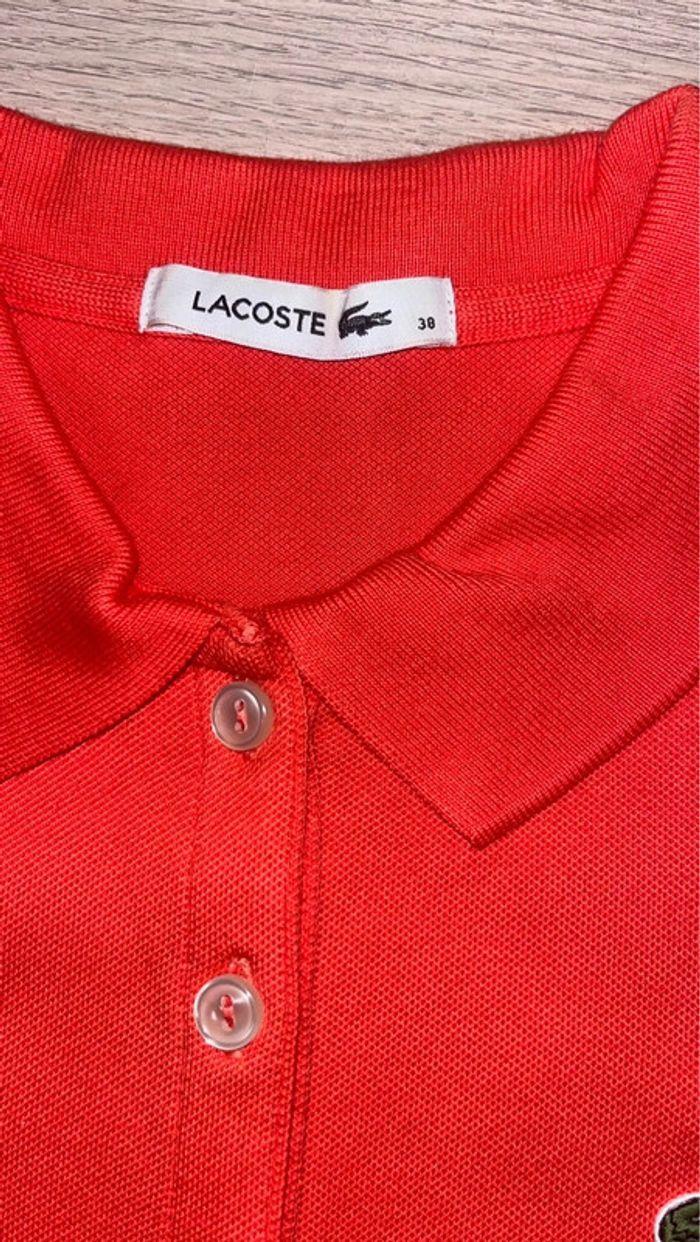 Polo Lacoste femme slim fit comme neuf - photo numéro 2