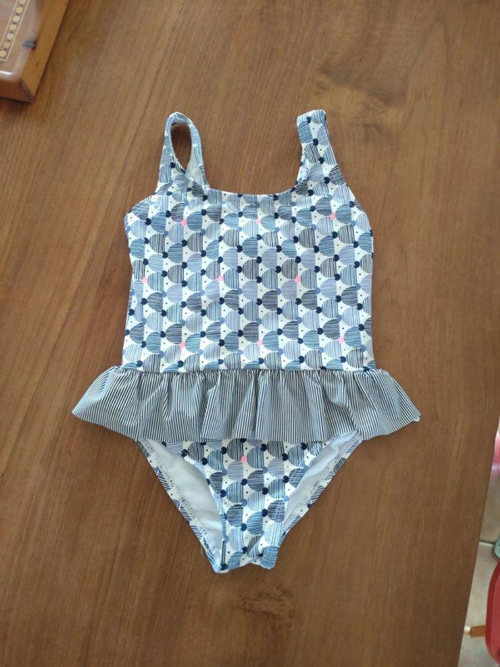 Maillot de bain obaibi taille 23 mois