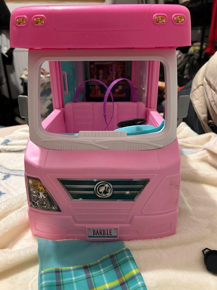 Camping car Barbie - photo numéro 9