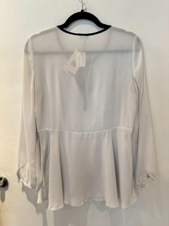 Blouse Claudie Pierlot blanche évasée Taille 38 - photo numéro 8