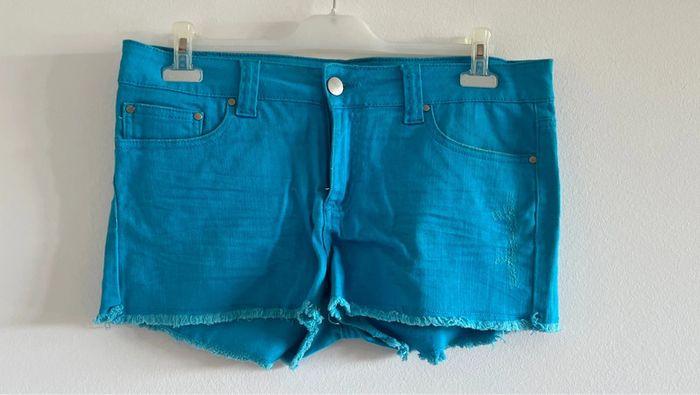 Short en jean bleu Forever 21 - photo numéro 2