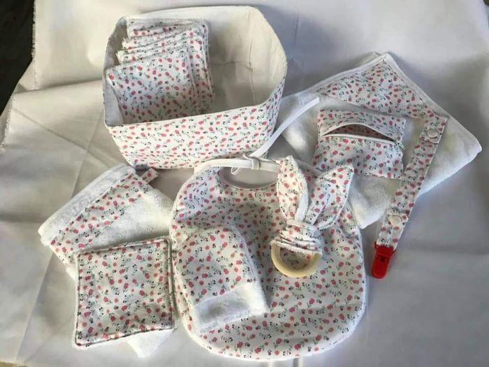 Vend kit bébé  en tissu coton et éponge - photo numéro 7