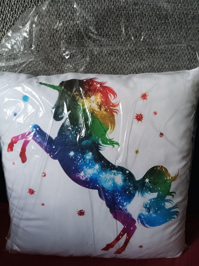 Coussin licorne - photo numéro 2